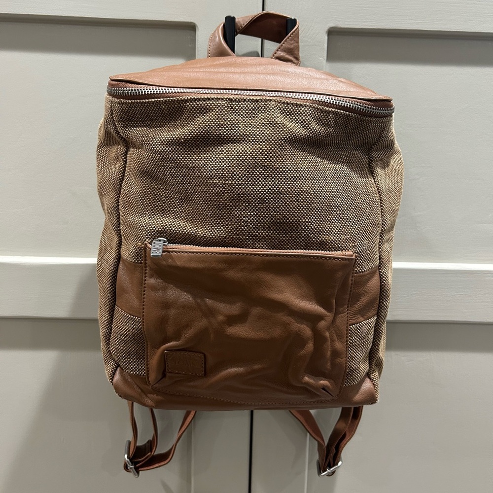Toms backpack
